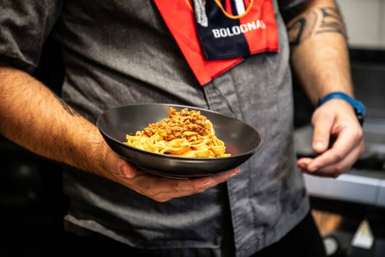 Tagliatelle al ragù 01